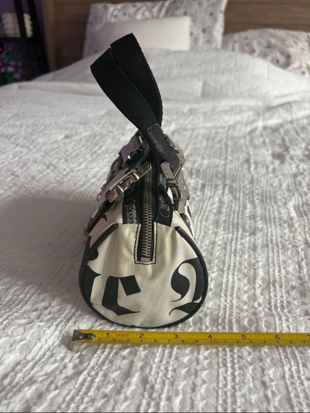 LeSportSac L.AM.B. Gwen Stefani Black and White Graphic Mini Barrel Bag - Picture 4 of 6